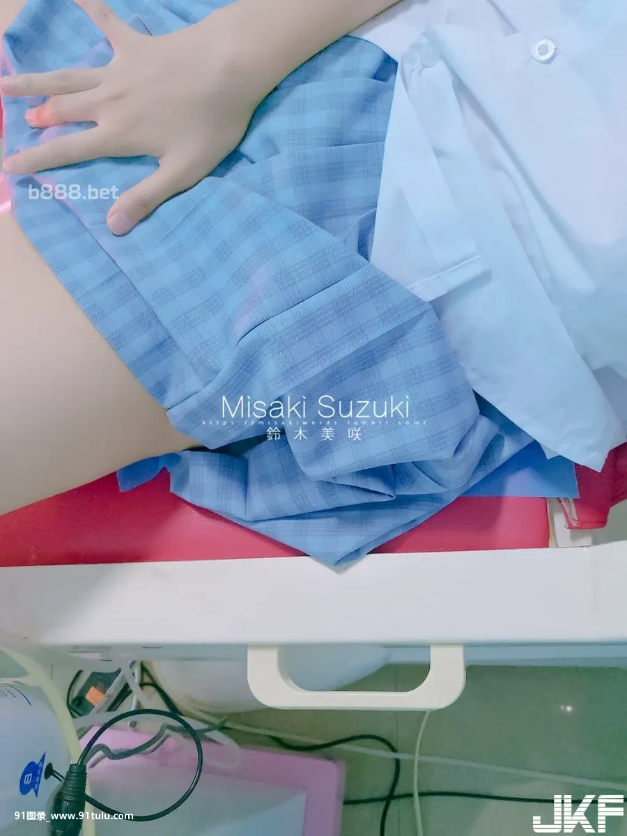 Misaki-Suzuki---Public-hospital-exposed-1-[42P]Misaki,Suzuki,Public,hospital,exposed,42P