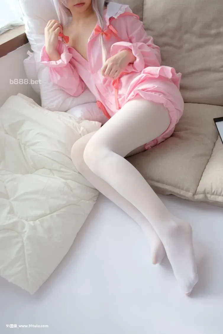 Izumi-Sagiri-Cosplay-Loli-girl-cosplay-very-cute-girl-[79P]girl,Izumi,Sagiri,Cosplay,Loli,cosplay,cute,79P,cos,cosplay,Cosplay,cute,Loli