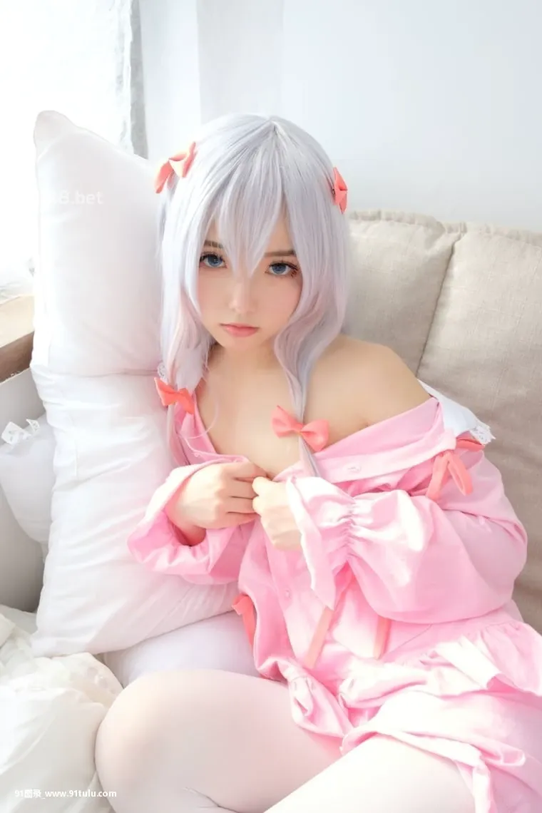 Izumi-Sagiri-Cosplay-Loli-girl-cosplay-very-cute-girl-[79P]girl,Izumi,Sagiri,Cosplay,Loli,cosplay,cute,79P,cos,cosplay,Cosplay,cute,Loli