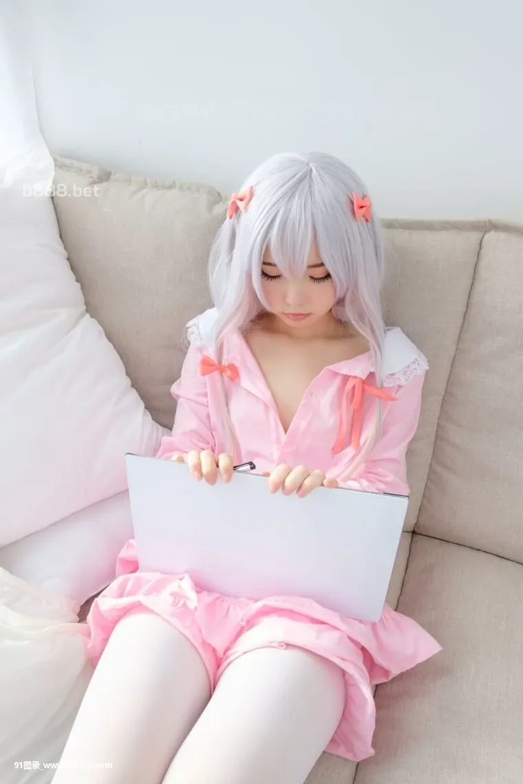 Izumi-Sagiri-Cosplay-Loli-girl-cosplay-very-cute-girl-[79P]girl,Izumi,Sagiri,Cosplay,Loli,cosplay,cute,79P,cos,cosplay,Cosplay,cute,Loli