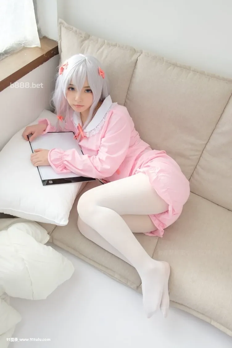 Izumi-Sagiri-Cosplay-Loli-girl-cosplay-very-cute-girl-[79P]girl,Izumi,Sagiri,Cosplay,Loli,cosplay,cute,79P,cos,cosplay,Cosplay,cute,Loli