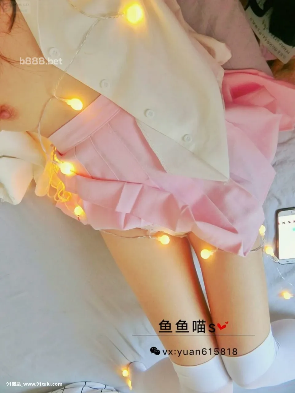 魚魚喵 常服play   Sexy girl with christmas lights [39P][中野 正貴 寫真 集]