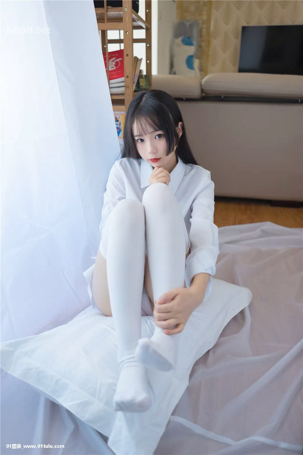 兔玩映画-Cute-loli-in-white-shirt-[51P]兔玩映,Cute,loli,white,shirt,51P,映画,loli