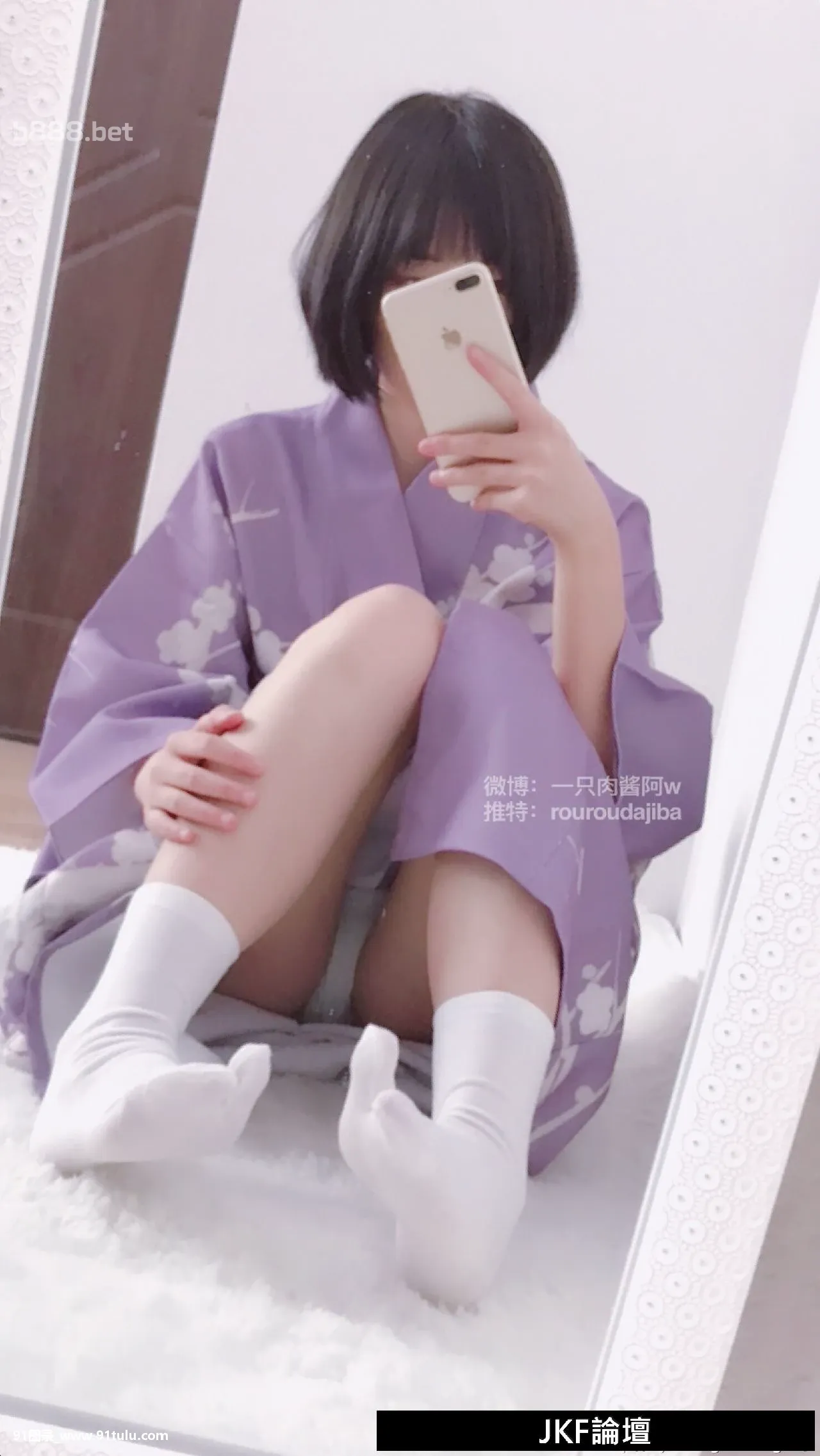 [一只肉酱阿]-Cute-Girl-Selfie-With-Young-Pussy-[53P]Cute,Girl,Selfie,Young,Pussy,53P,肉酱,一只