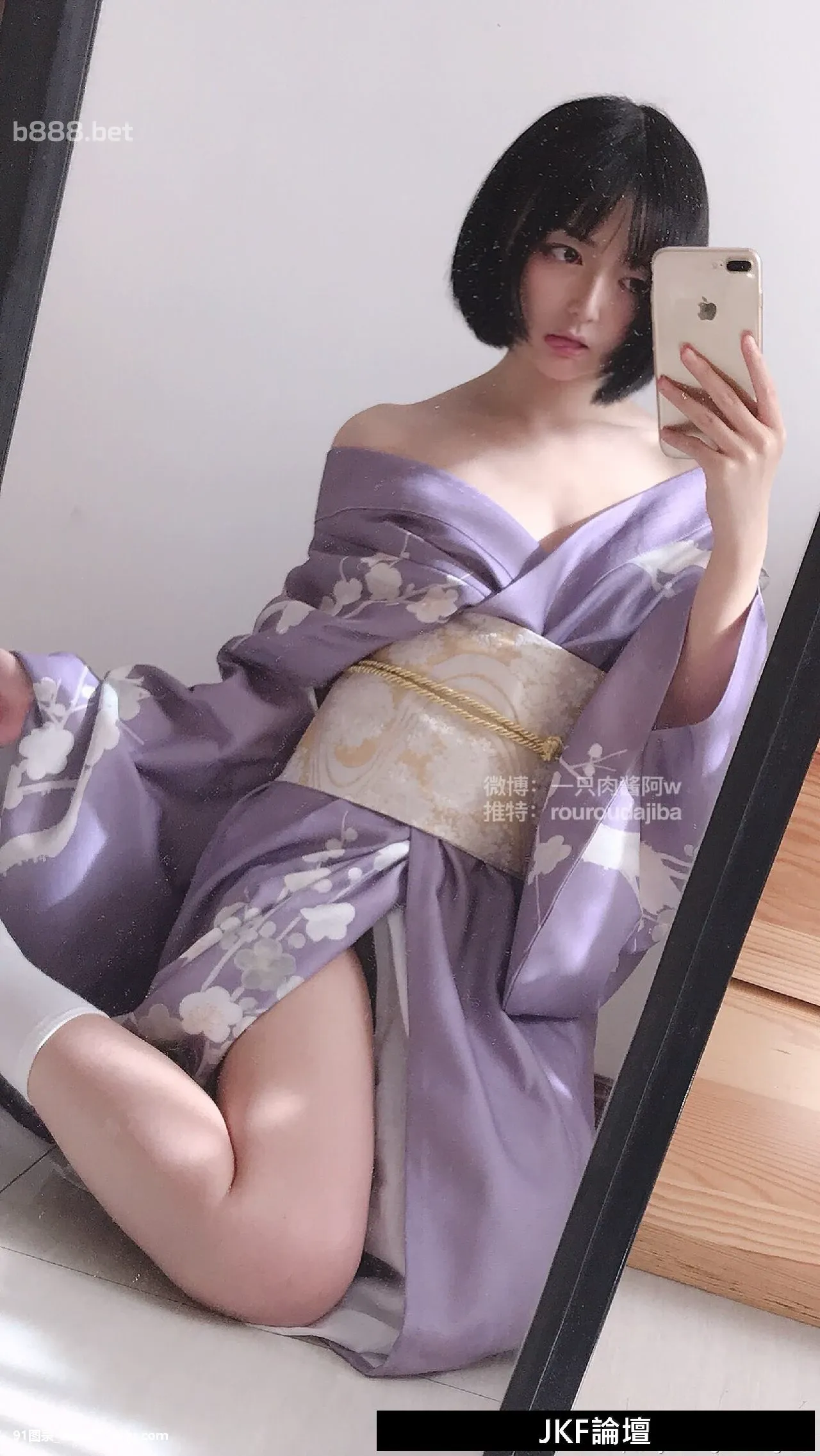 [一只肉酱阿]-Cute-Girl-Selfie-With-Young-Pussy-[53P]Cute,Girl,Selfie,Young,Pussy,53P,肉酱,一只