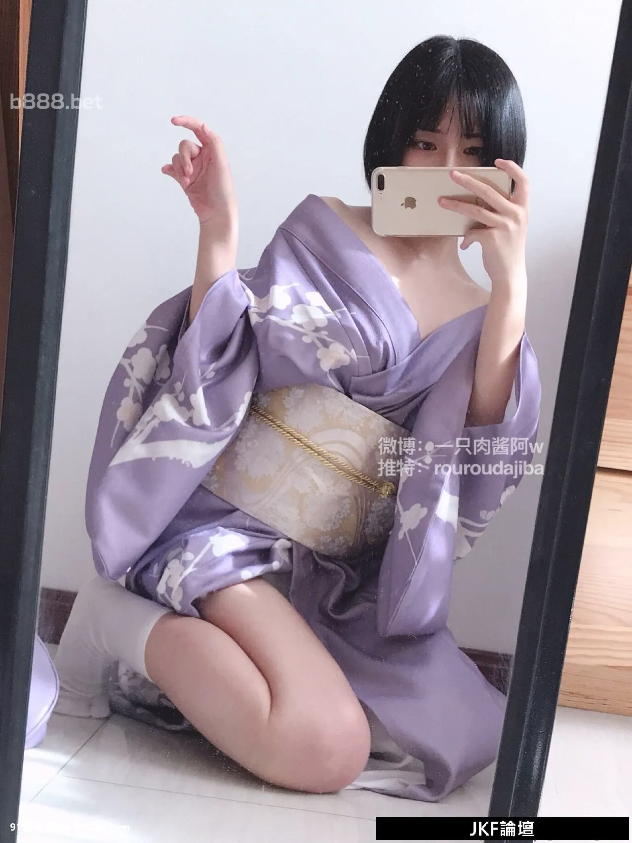 [一只肉酱阿]-Cute-Girl-Selfie-With-Young-Pussy-[53P]Cute,Girl,Selfie,Young,Pussy,53P,肉酱,一只