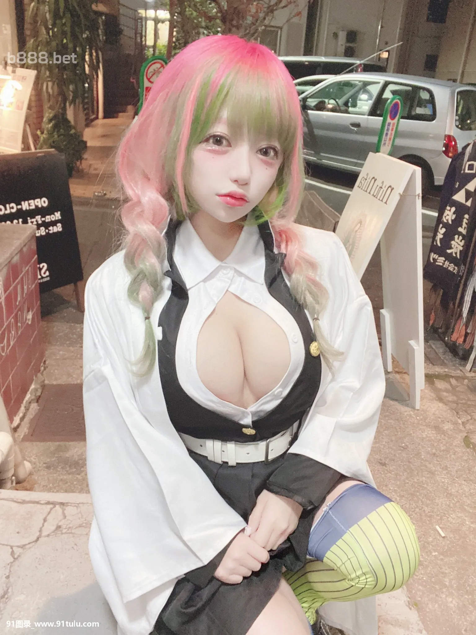 Mitsuri-Kanroji-Twitter-Cosplay-[14P]Mitsuri,Kanroji,Twitter,Cosplay,14P,Cosplay