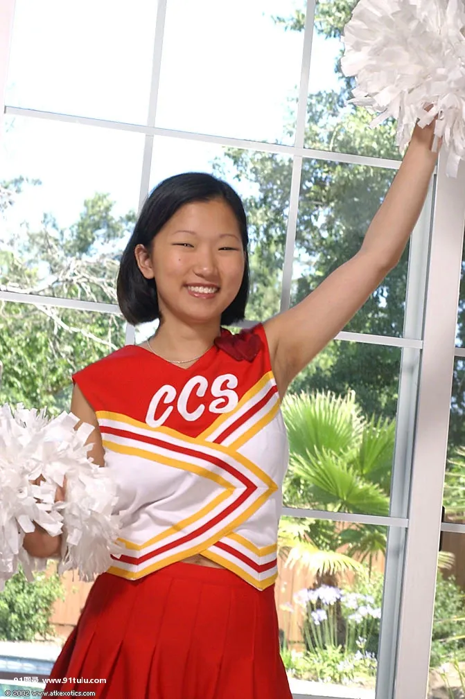 Korean-amateur-Maxine-loosing-big-natural-boobs-from-cheerleader-uniform-[15P]Korean,amateur,Maxine,loosing,big,natural,boobs,cheerleader,uniform,15P,Korean,Korea