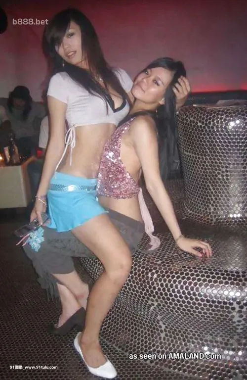 Hot-Asian-lesbians-[19P]Hot,Asian,lesbians,19P,Asia,Asian