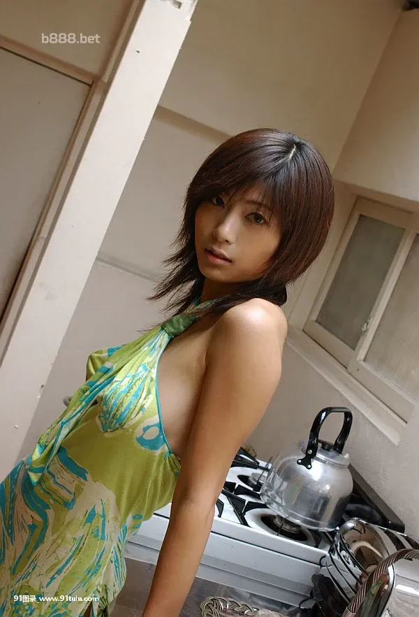 Rin-Suzuka-hot-Asian-teen-enjoys-showing-her-hot-ass-and-hairy-pussy-[15P]hot,Rin,Suzuka,Asian,teen,enjoys,showing,ass,hairy,pussy,15P,Asia,Asian