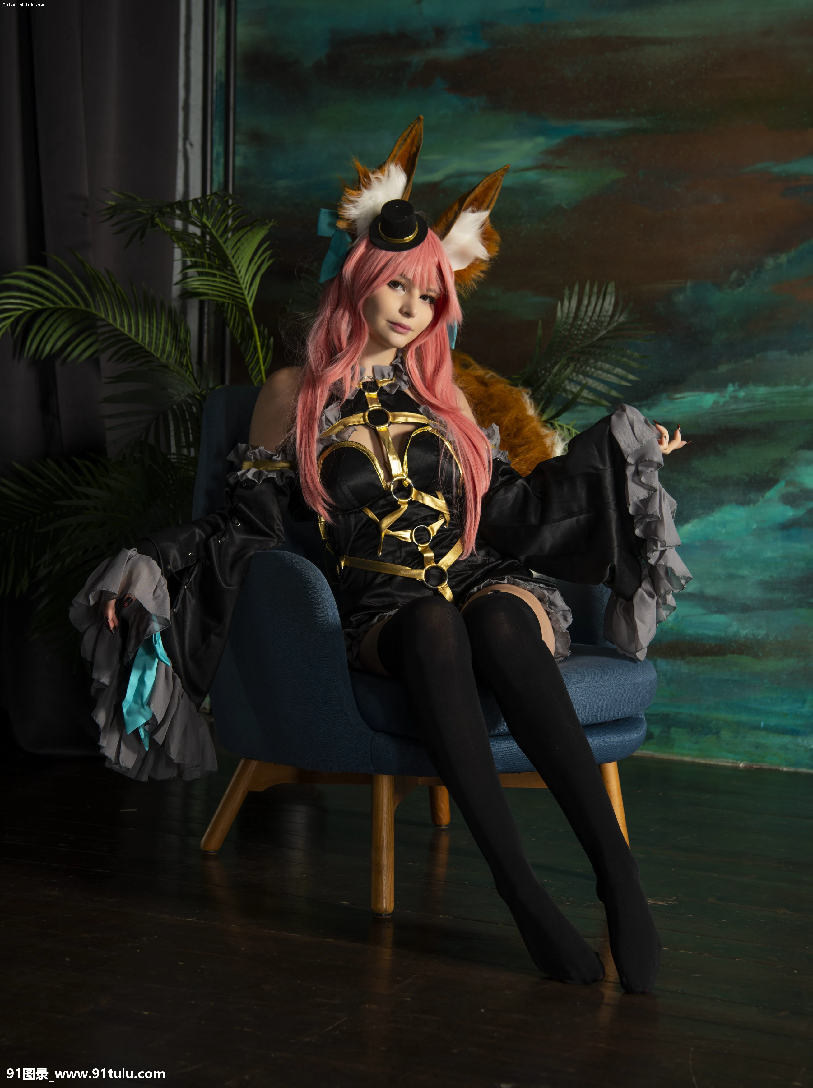 Tsuki-Desu---Tamamo-no-Mae---Fox-Tail-[103P]Tsuki,Desu,Tamamo,Mae,Fox,Tail,103P