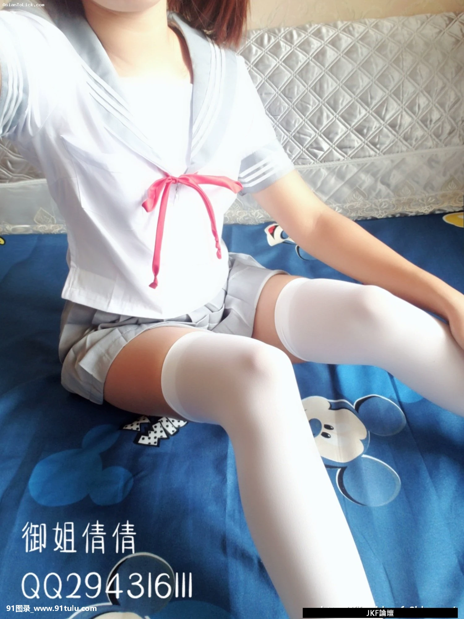 福利姬  Yu Jie Qian Qian  White Silk JK   [33P]   25 9 2020 0 34 55 [32P][ipad 寫真 取り込み できない]