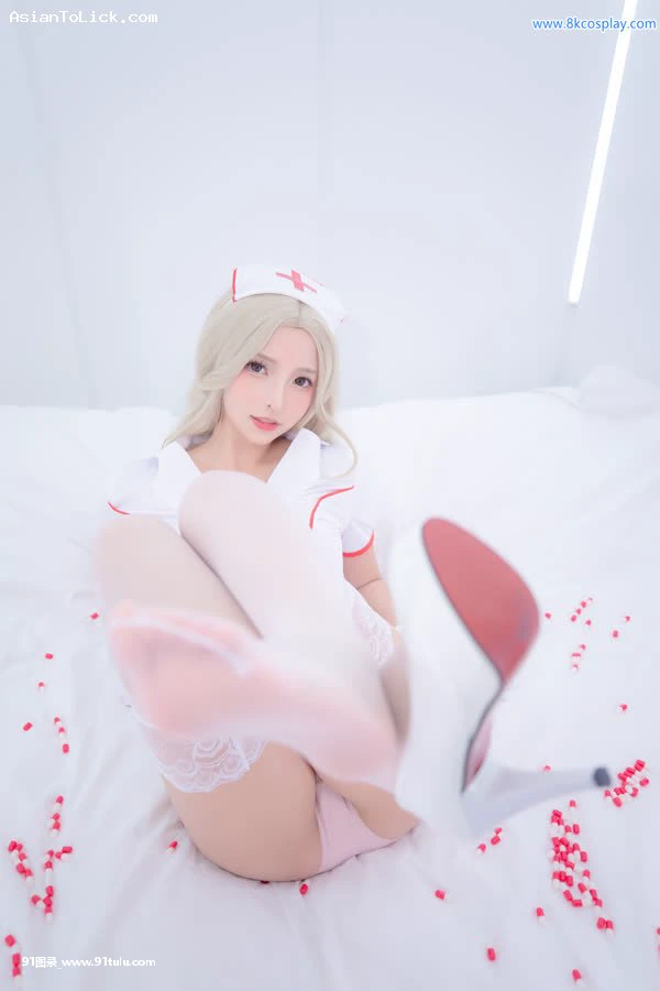 神楽坂真冬NO.076 白絲護士《心身バランス》White Stocking Nurse   150P [149P][寫真 入り マグカップ 早い]