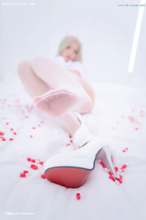 神楽坂真冬NO.076 白絲護士《心身バランス》White Stocking Nurse   150P [149P][寫真 入り マグカップ 早い]