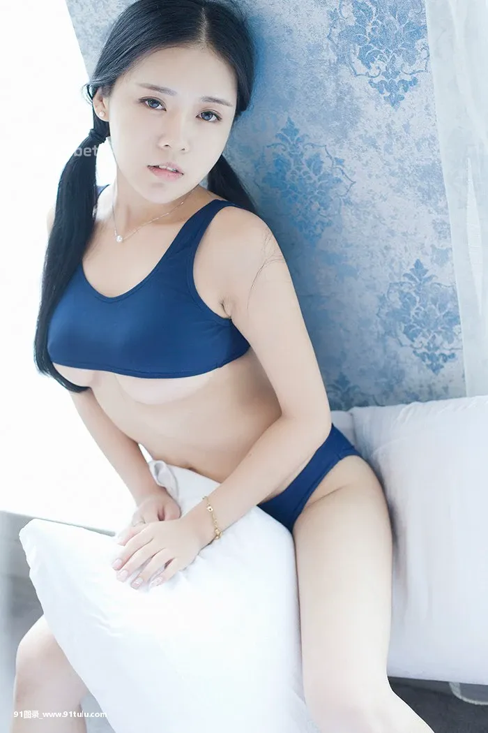 童颜巨乳蕾丝连体衣酒店大胆玩私拍-[48P]童颜,巨乳,蕾丝,连体衣,玩私,48P,酒店,大胆,巨乳,蕾丝,私拍,童颜