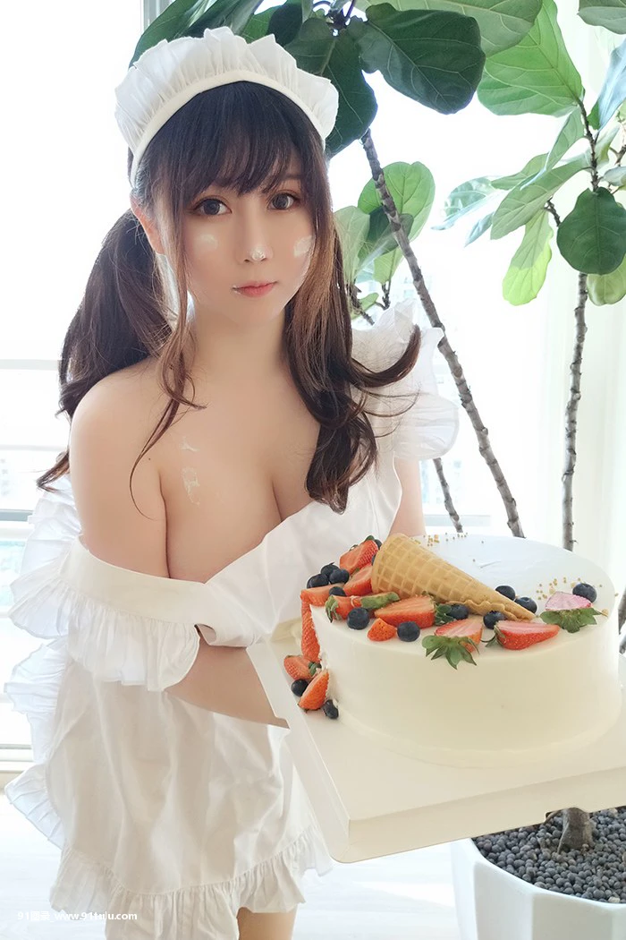 少女厨娘依酱完美巨乳不经意侧漏-[39P]依酱,巨乳,侧漏,39P,厨娘,少女,完美,巨乳,完美,厨娘,少女