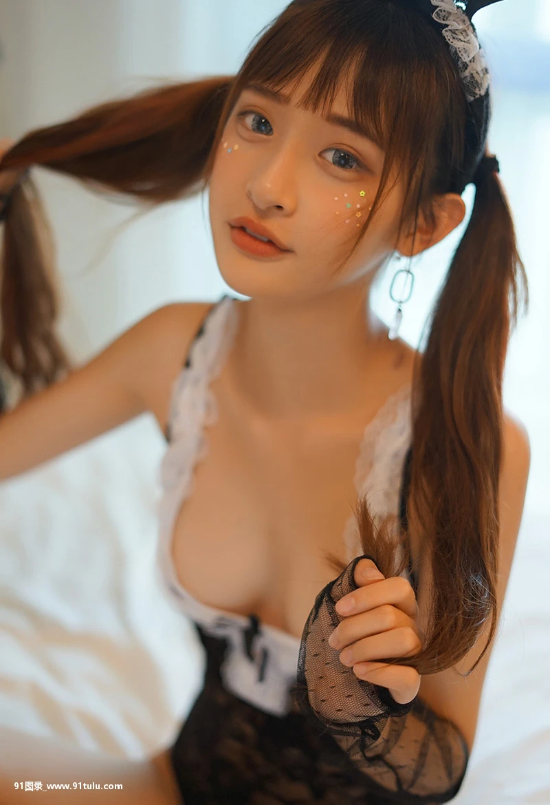 F罩杯豪乳妹子写真图-[28P]罩杯,豪乳,28P,写真,妹子,F罩杯,豪乳,写真