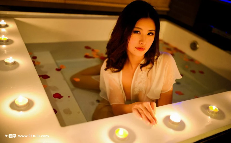 浴缸中的柔美烛光-[63P]浴缸,63P,柔美,烛光,浴缸