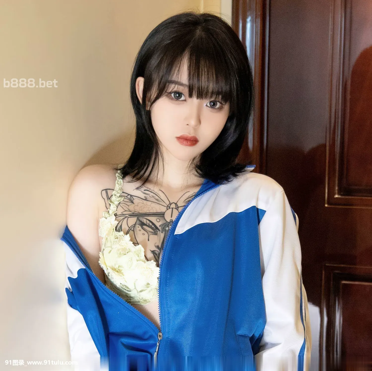 花臂美少女奶瓶-[58P]美少女,花臂,58P,奶瓶,少女,美少女