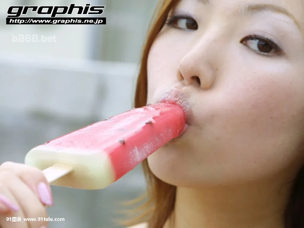 Graphis-Photo---Izumi-Hoshikawa-[200P]Graphis,Photo,Izumi,Hoshikawa,200P