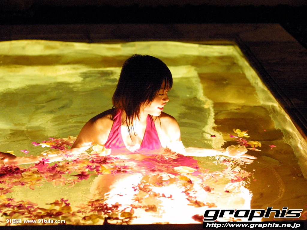 Graphis-Photo---Hitomi-Hayasaka-[250P]Graphis,Photo,Hitomi,Hayasaka,250P