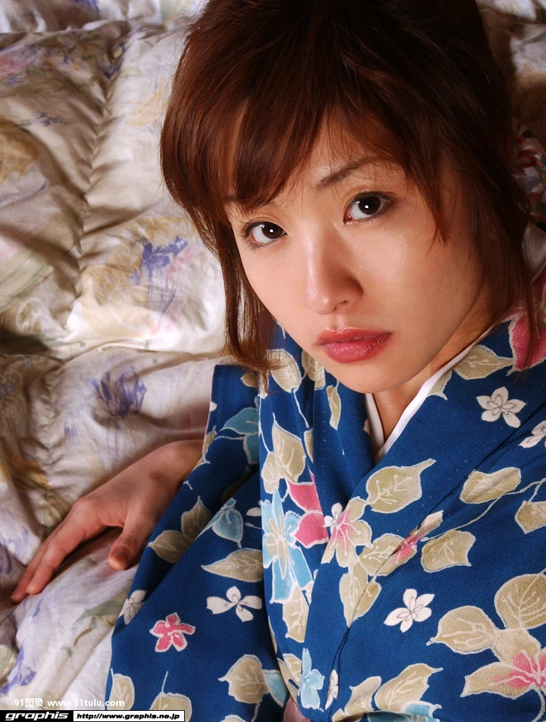 Graphis-Photo---Saori-Kamiya-[300P]Graphis,Photo,Saori,Kamiya,300P