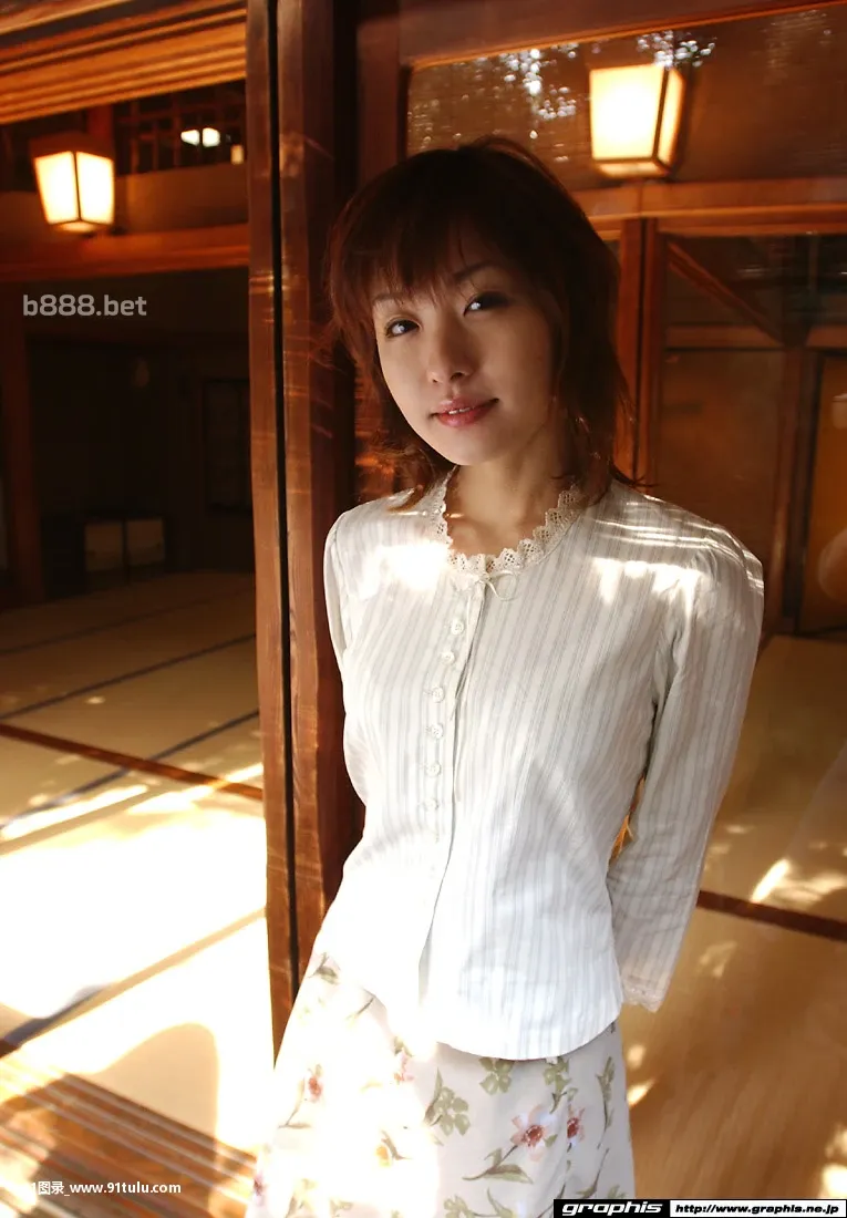 Graphis-Photo---Saori-Kamiya-[300P]Graphis,Photo,Saori,Kamiya,300P