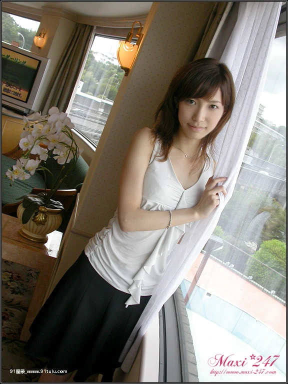 Maxi-247-–-MS014---Honoka-[24P]Maxi,247,MS014,Honoka,24P