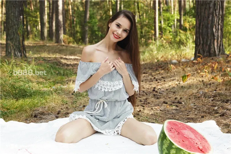 Leona-Watermelon-[23P]Leona,Watermelon,23P