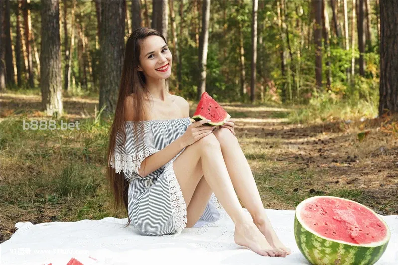 Leona-Watermelon-[23P]Leona,Watermelon,23P